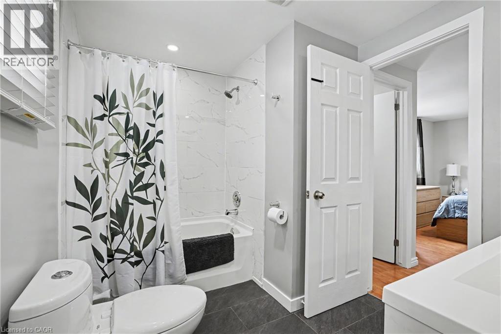103 Glenashton Drive Property Photo 19