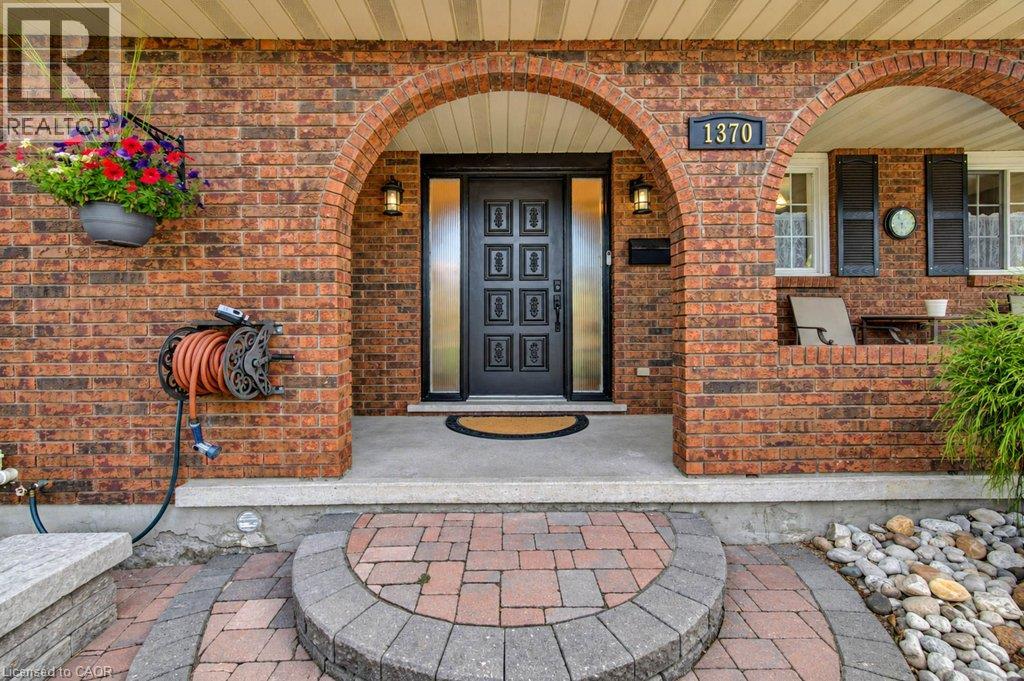 1370 Thorman Place Property Photo 6