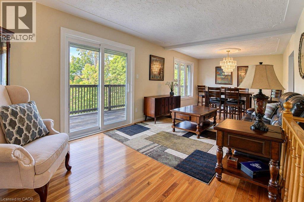 1370 Thorman Place Property Photo 9