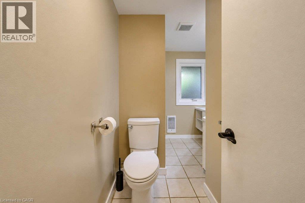 1370 Thorman Place Property Photo 34