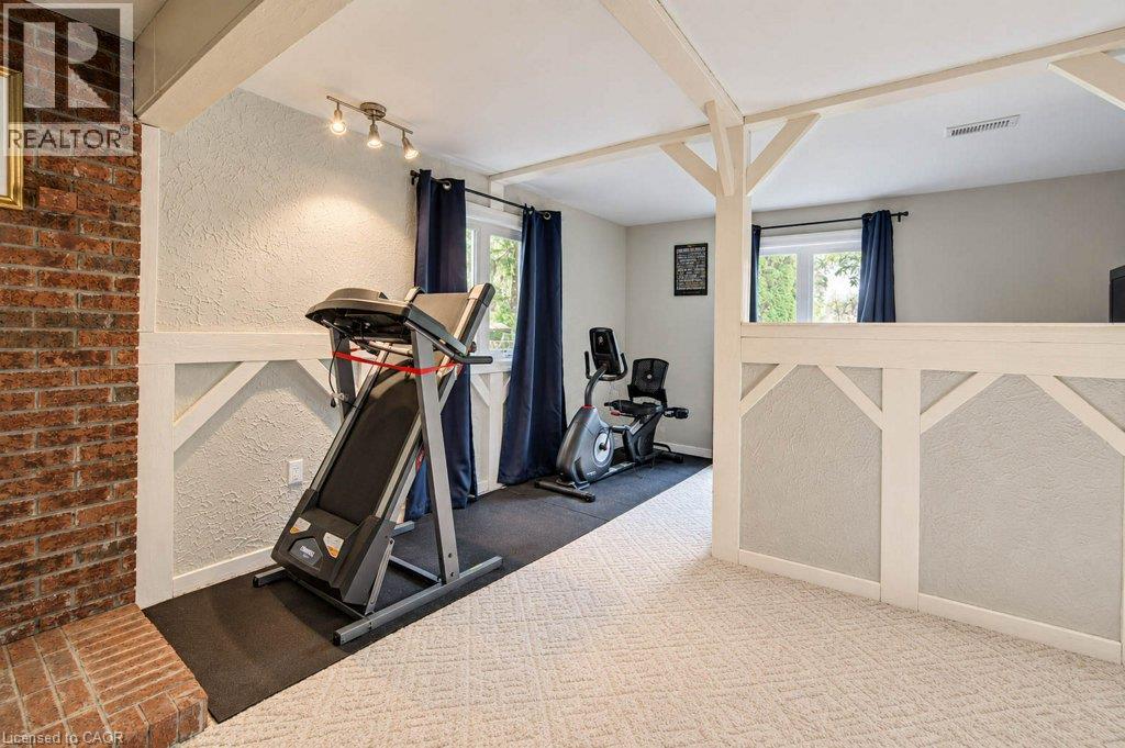 1370 Thorman Place Property Photo 36
