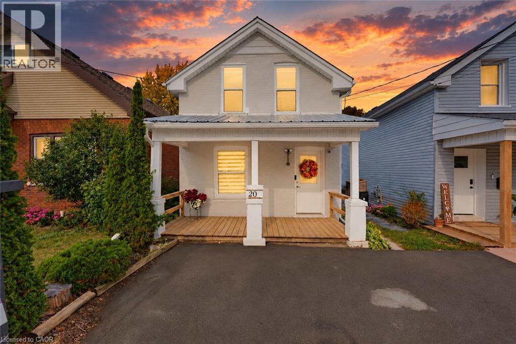 20 House Avenue Property Photo 1