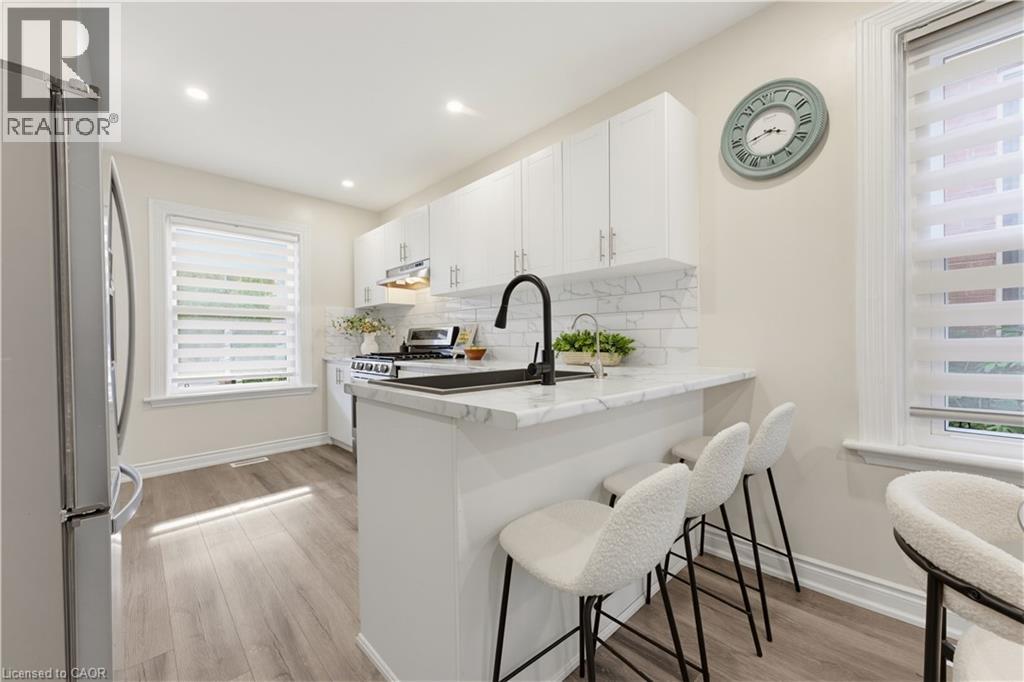 20 House Avenue Property Photo 3