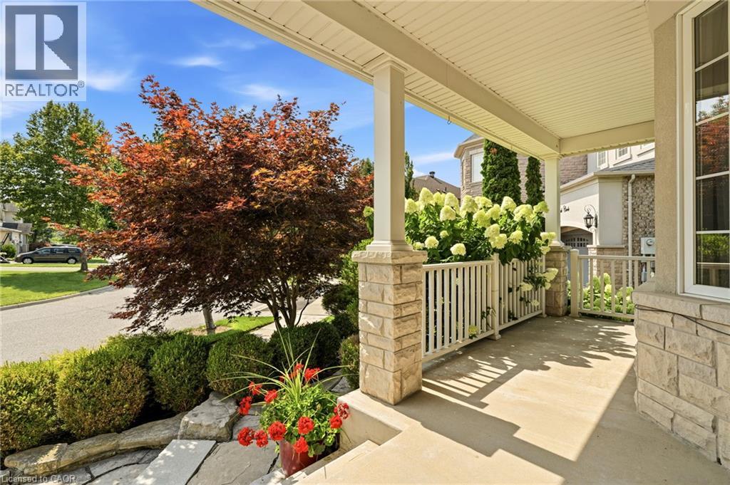 536 Cusick Circle Property Photo 3