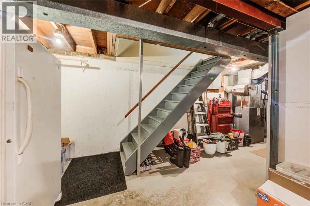 428b Dunvegan Drive Property Photo 11
