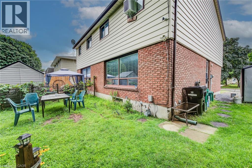 428b Dunvegan Drive Property Photo 16