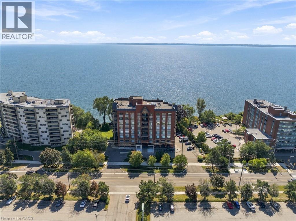5340 Lakeshore Road Unit# 203 Property Photo 1