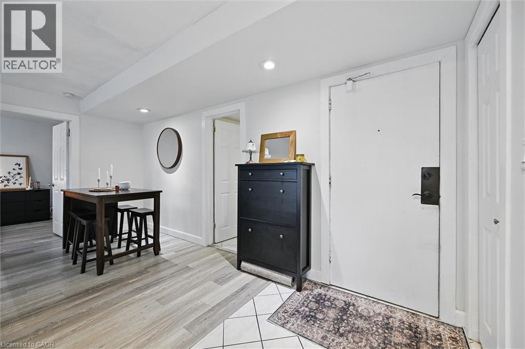 2373 King Street E Unit# 43 Property Photo 4