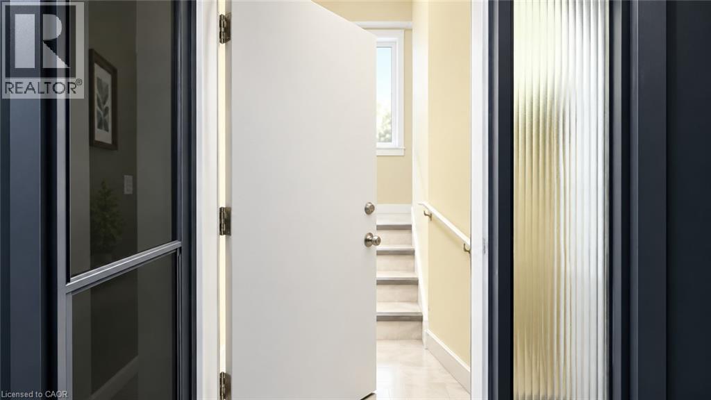 3425 Laddie Crescent Unit# Lower Property Photo 4