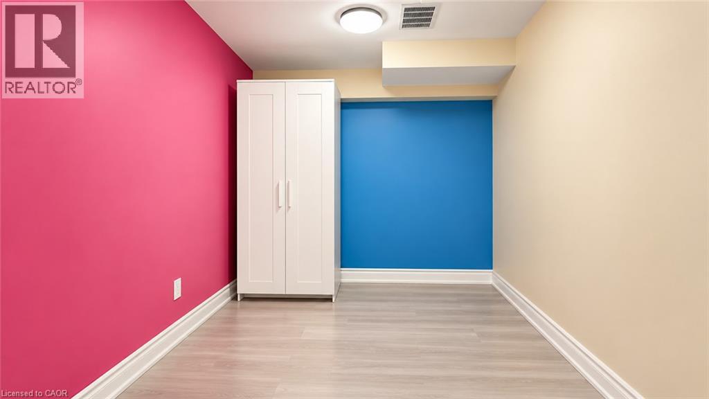 3425 Laddie Crescent Unit# Lower Property Photo 13