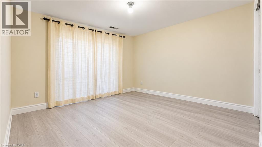 3425 Laddie Crescent Unit# Lower Property Photo 15