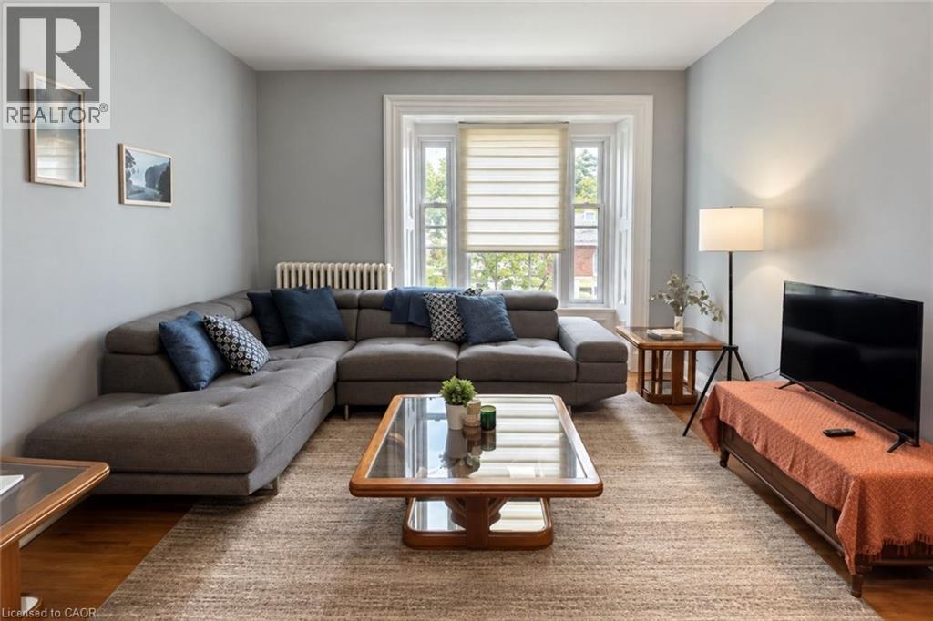 59 Bruce Street Unit# Upper Apt #3 Property Photo 11