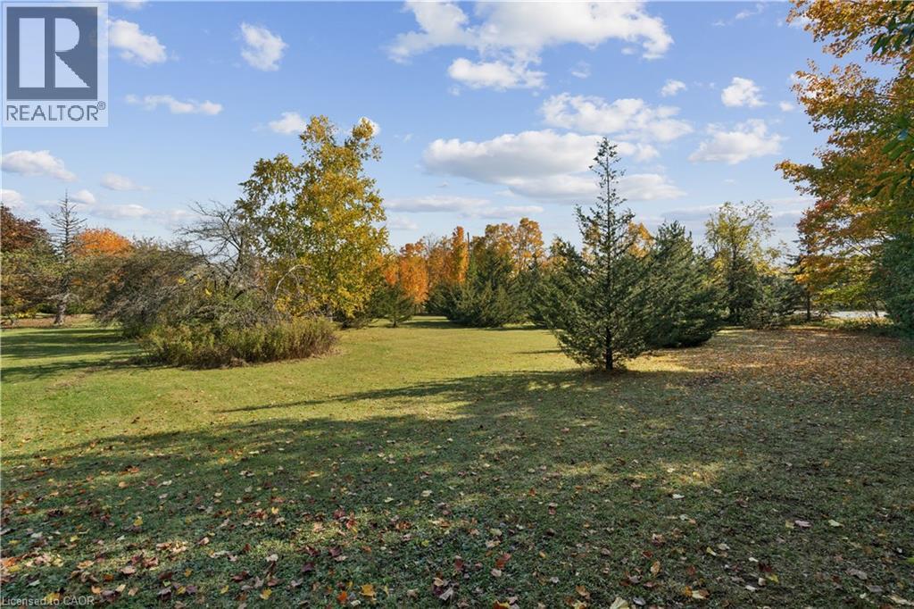 5649 25 Side Road Property Photo 13