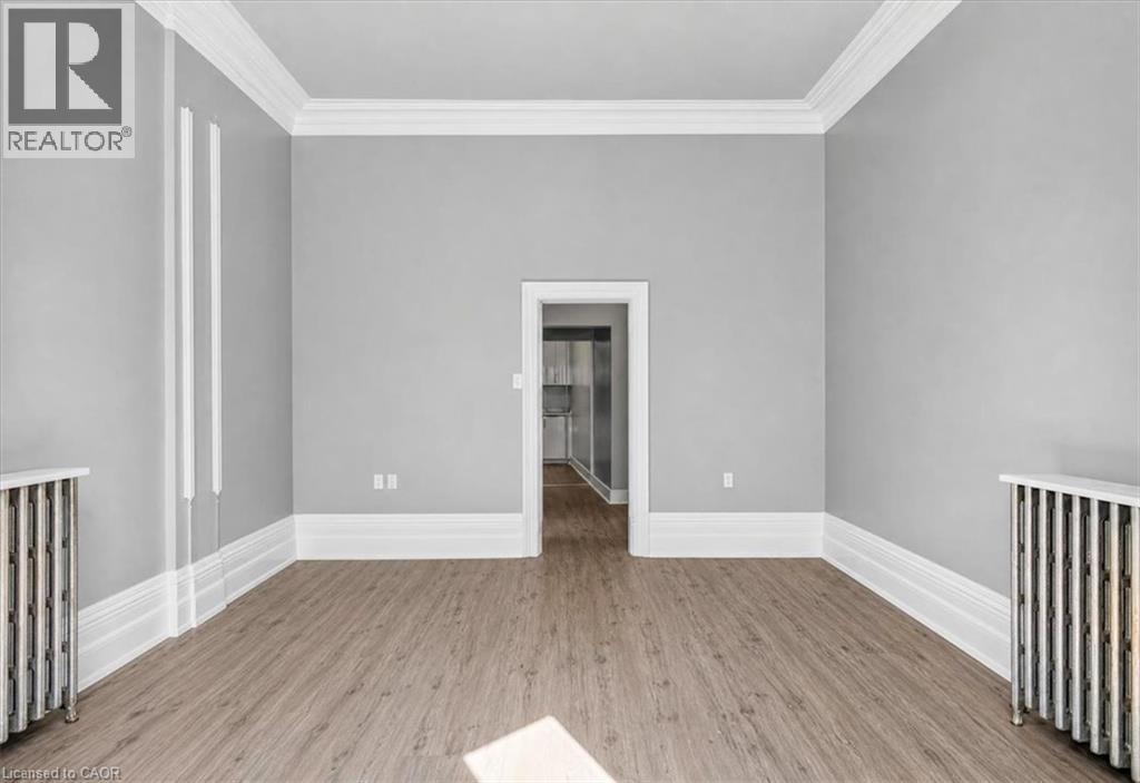 139 Main Street S Property Photo 37