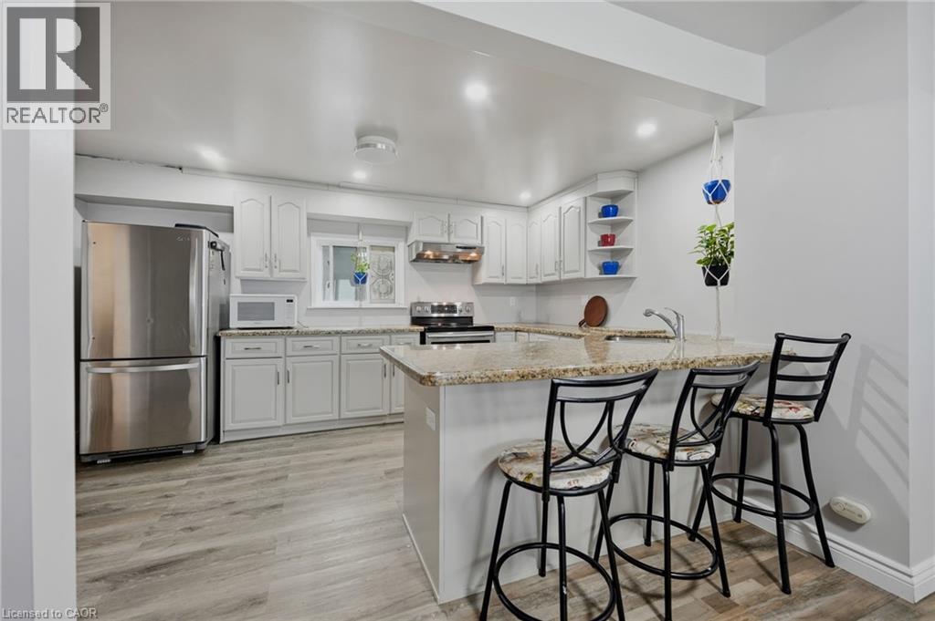 458 Davis Street Property Photo 15