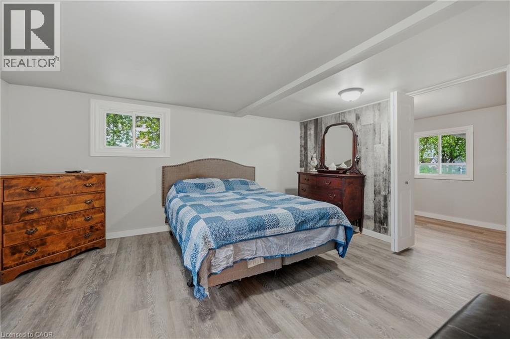458 Davis Street Property Photo 24