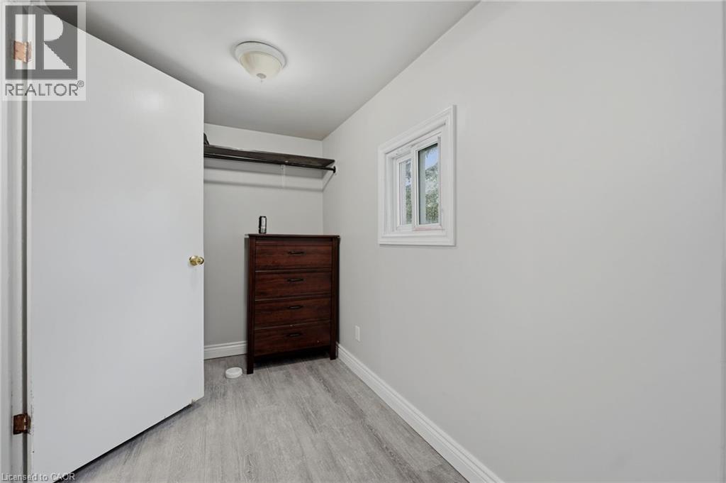 458 Davis Street Property Photo 33