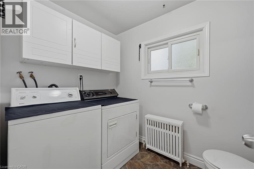 458 Davis Street Property Photo 35