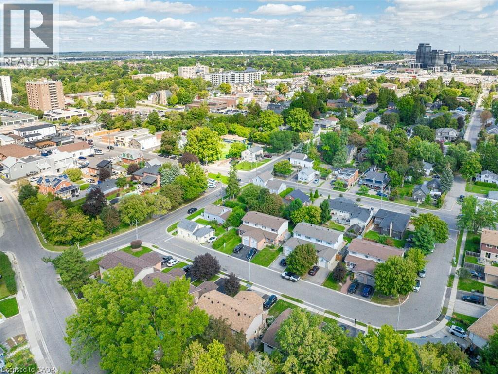 74 Maiden Lane Property Photo 46
