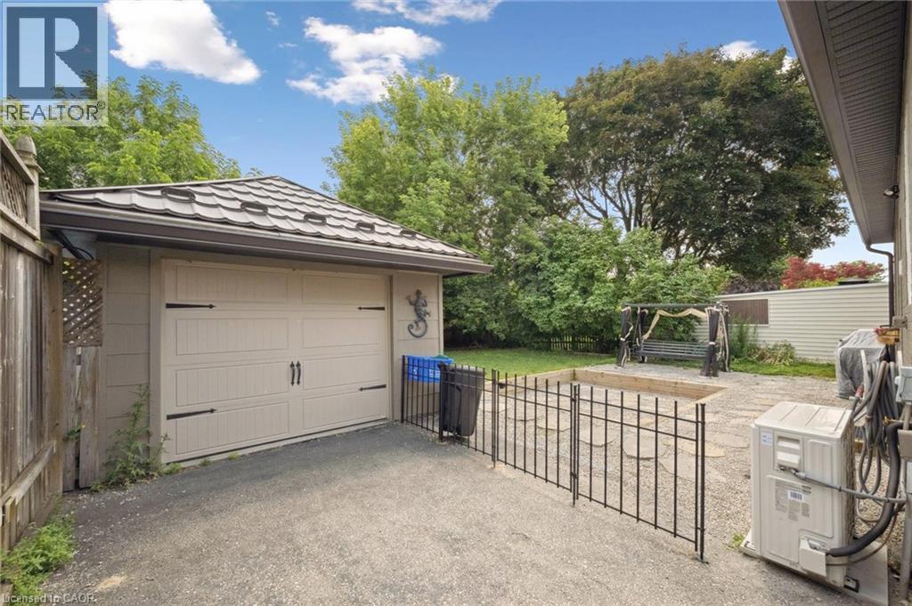 249 Blucher Street Unit# Lower Property Photo 16