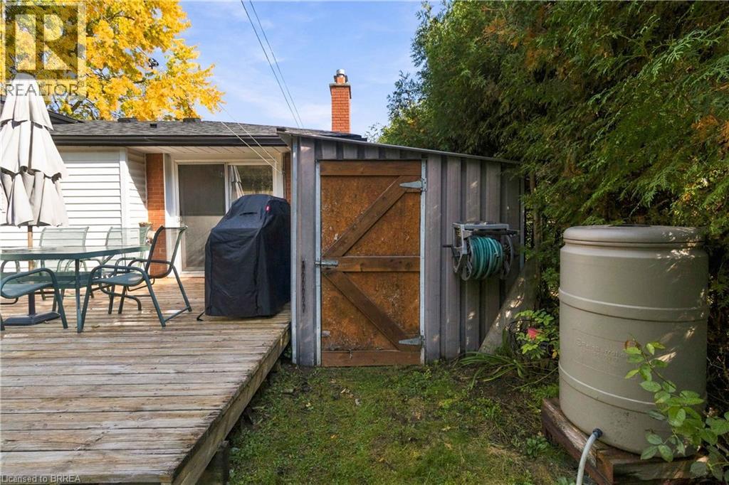22 Applewood Crescent Property Photo 31