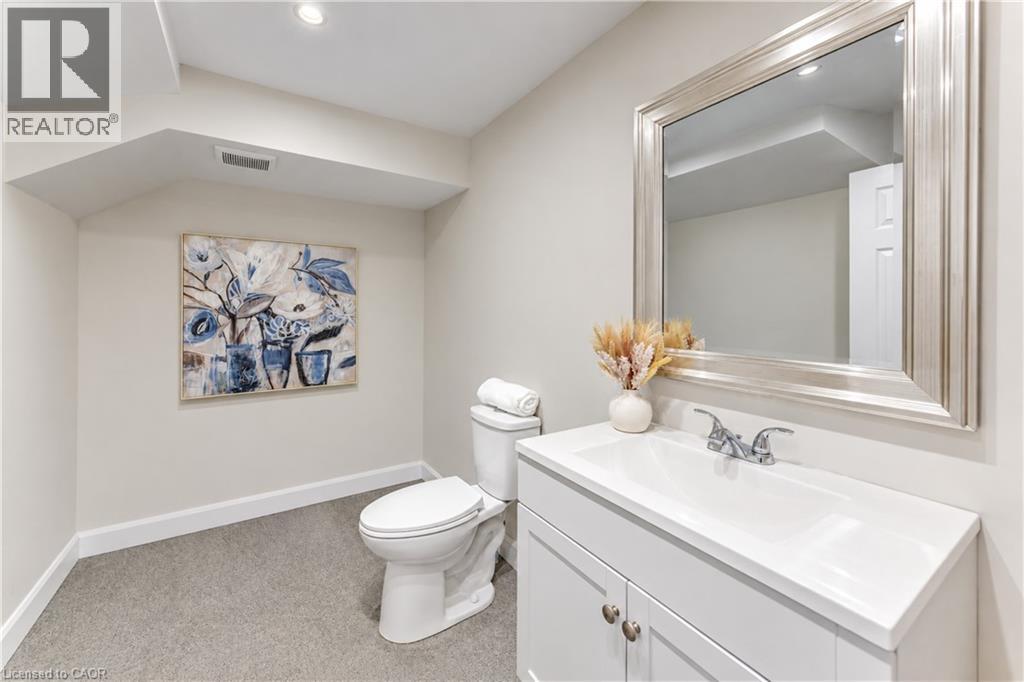 541 Brittania Crescent Property Photo 41