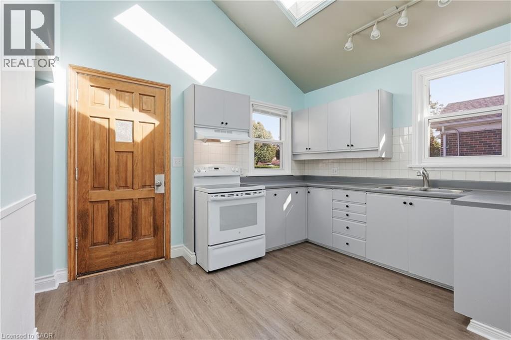 7 Sheldon Street Property Photo 17