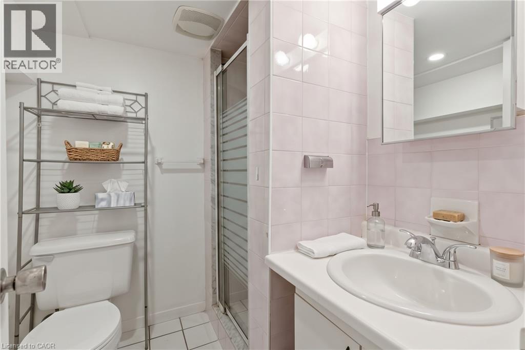 7 Sheldon Street Property Photo 37