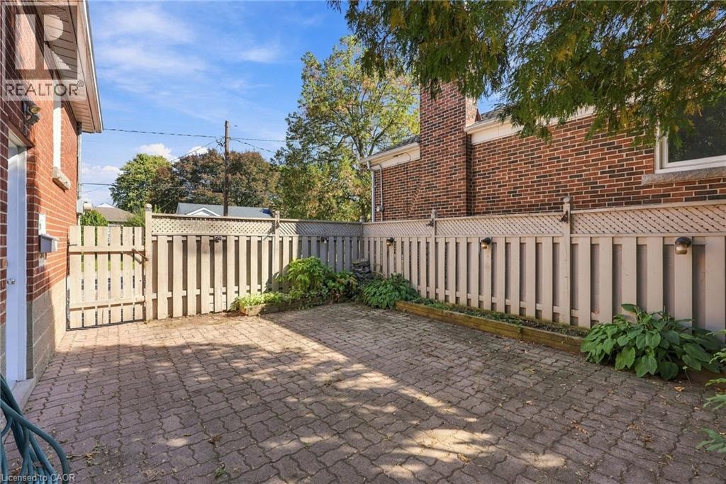 7 Sheldon Street Property Photo 40