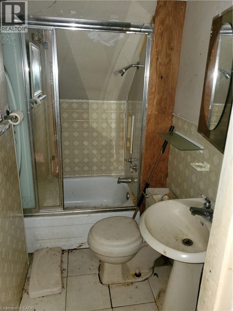 74 Carrick Avenue Property Photo 3