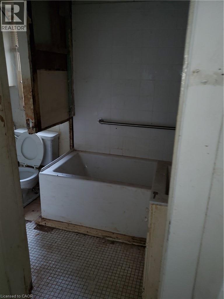 74 Carrick Avenue Property Photo 4