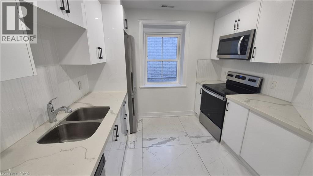 35 Wellington Street Unit# 1u Property Photo 6