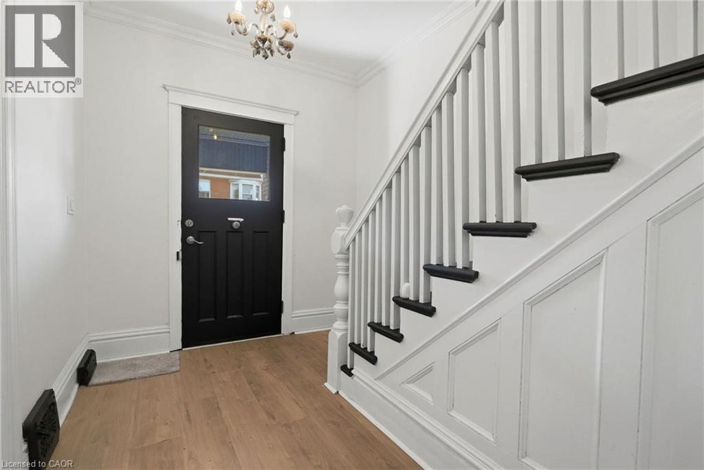 60 Stirton Street Property Photo 2