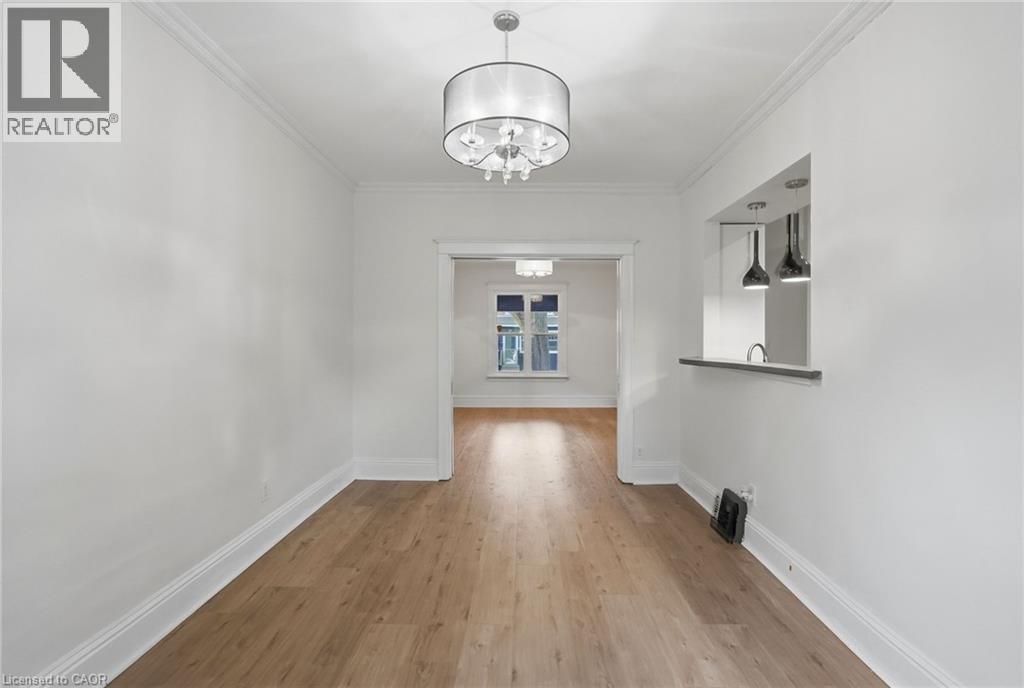 60 Stirton Street Property Photo 11