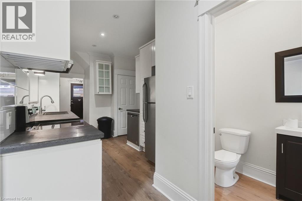 60 Stirton Street Property Photo 13