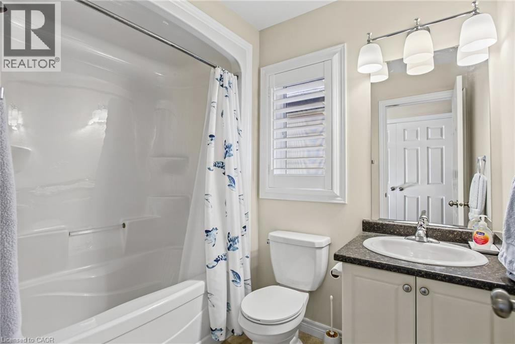 184 Pelech Crescent Property Photo 21