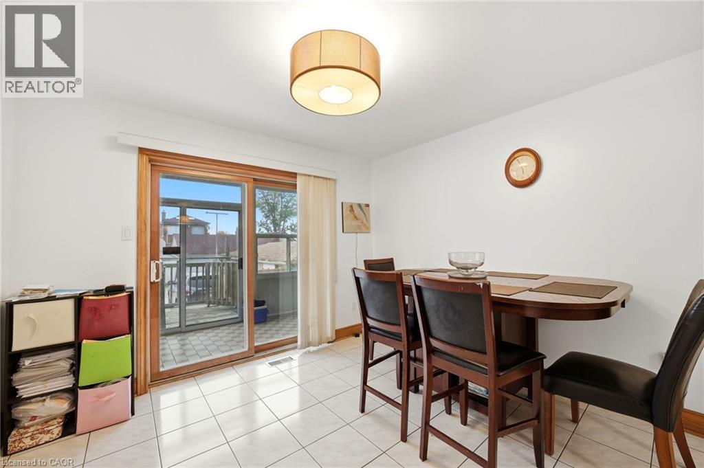 277 Harvie Avenue Property Photo 7