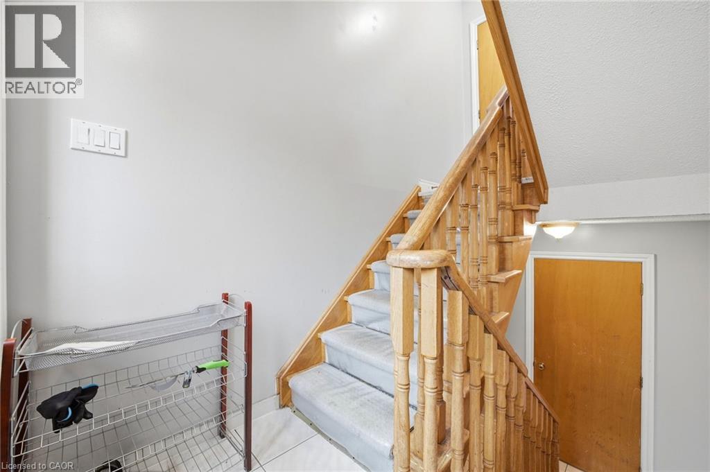 277 Harvie Avenue Property Photo 45