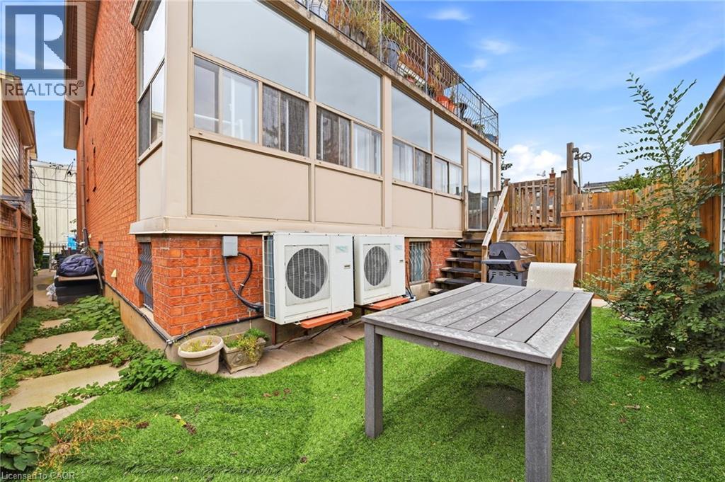277 Harvie Avenue Property Photo 46