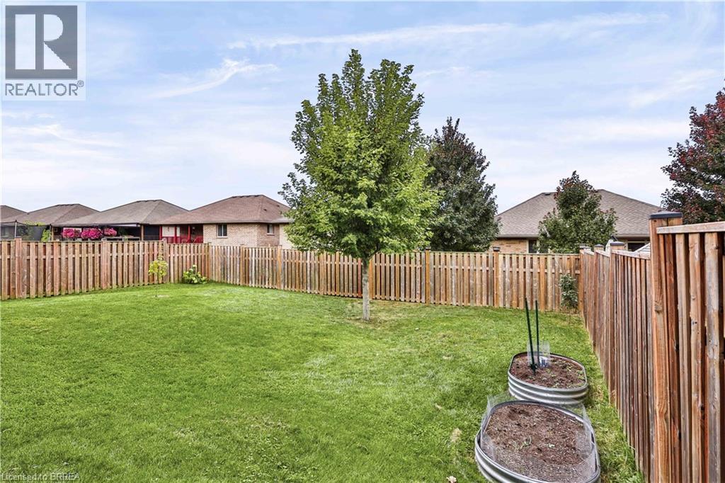 62 Redbud Crescent Property Photo 38