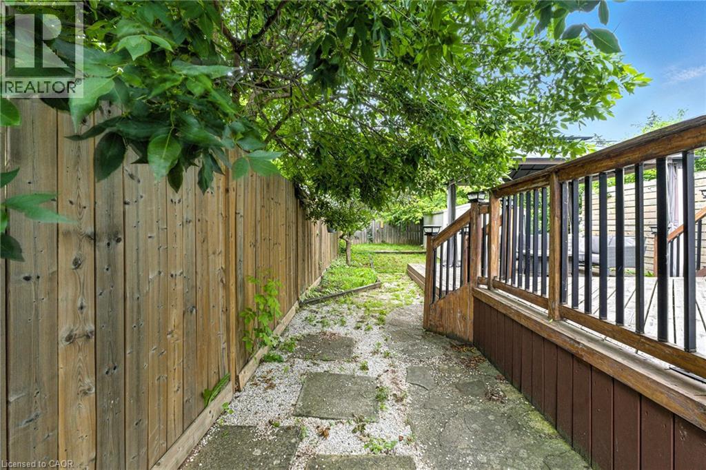 236 Cope Street Property Photo 36