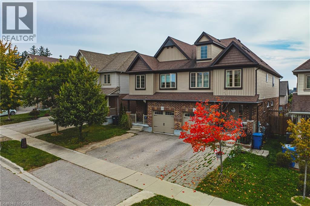 93 Couling Crescent Property Photo 40