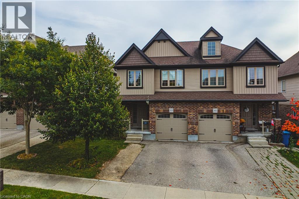 93 Couling Crescent Property Photo 41