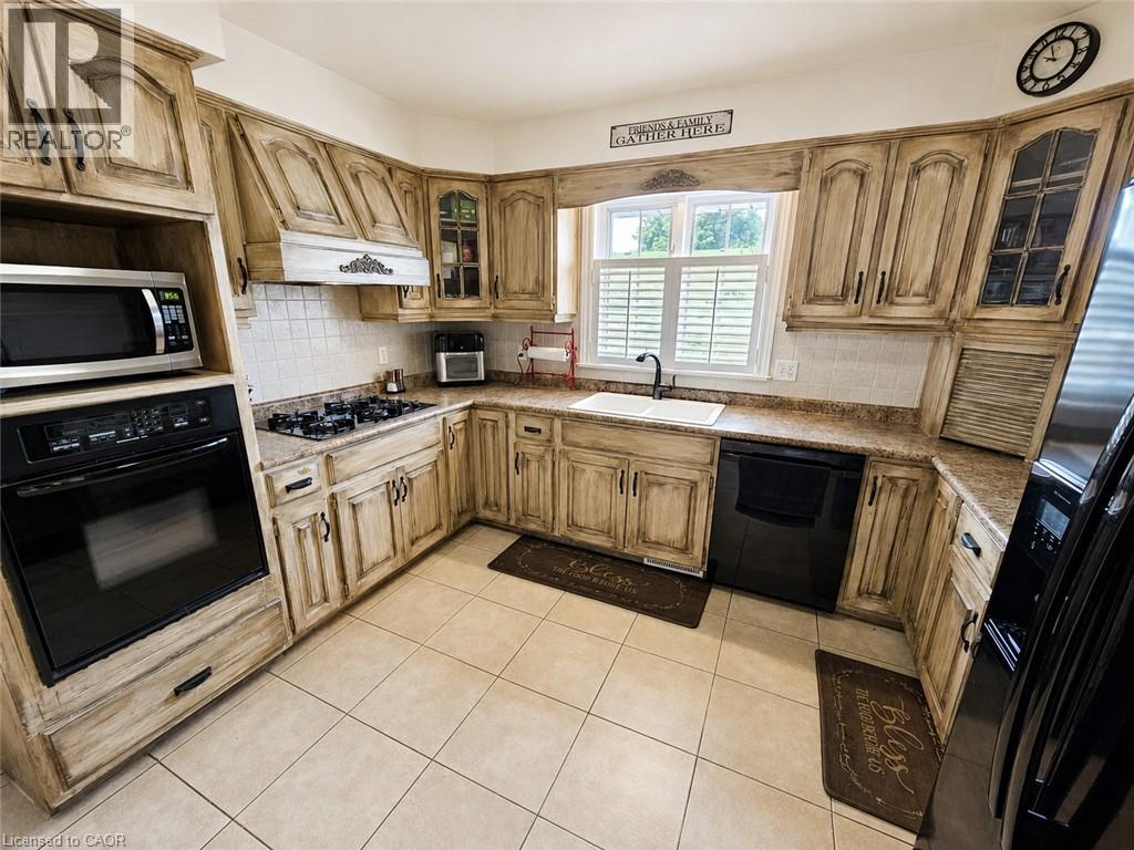 120 Lynndale Road Property Photo 10