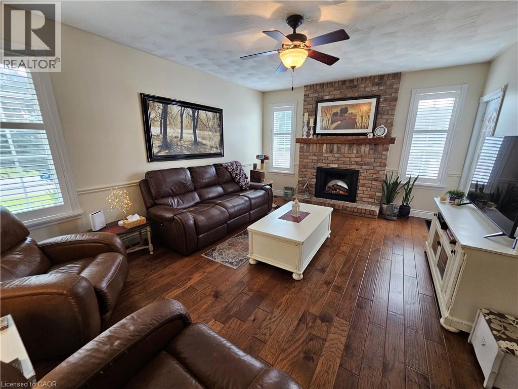 120 Lynndale Road Property Photo 14