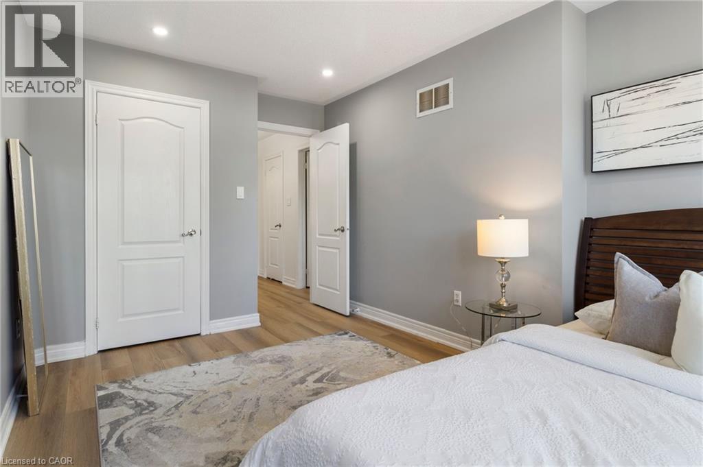 6653 Opera Glass Crescent Property Photo 26