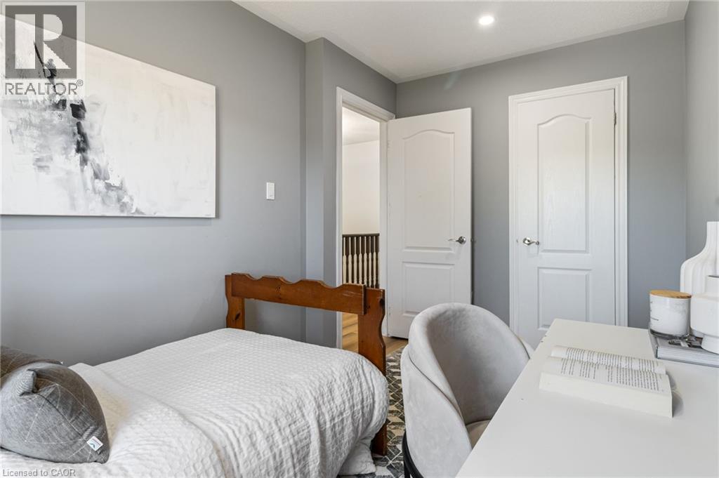 6653 Opera Glass Crescent Property Photo 28
