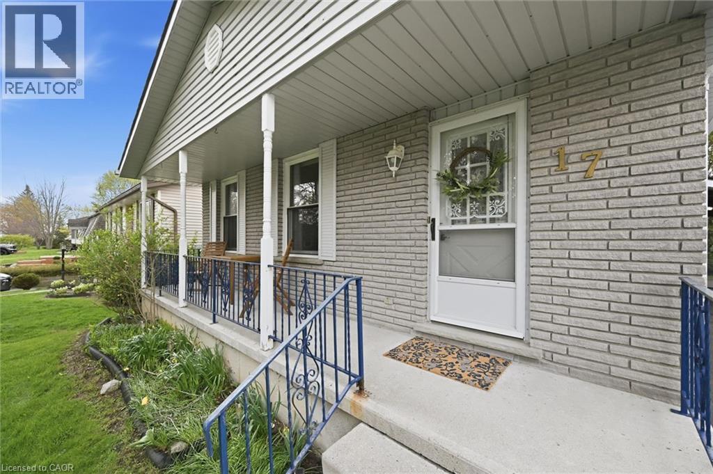 17 Richardson Drive Property Photo 4