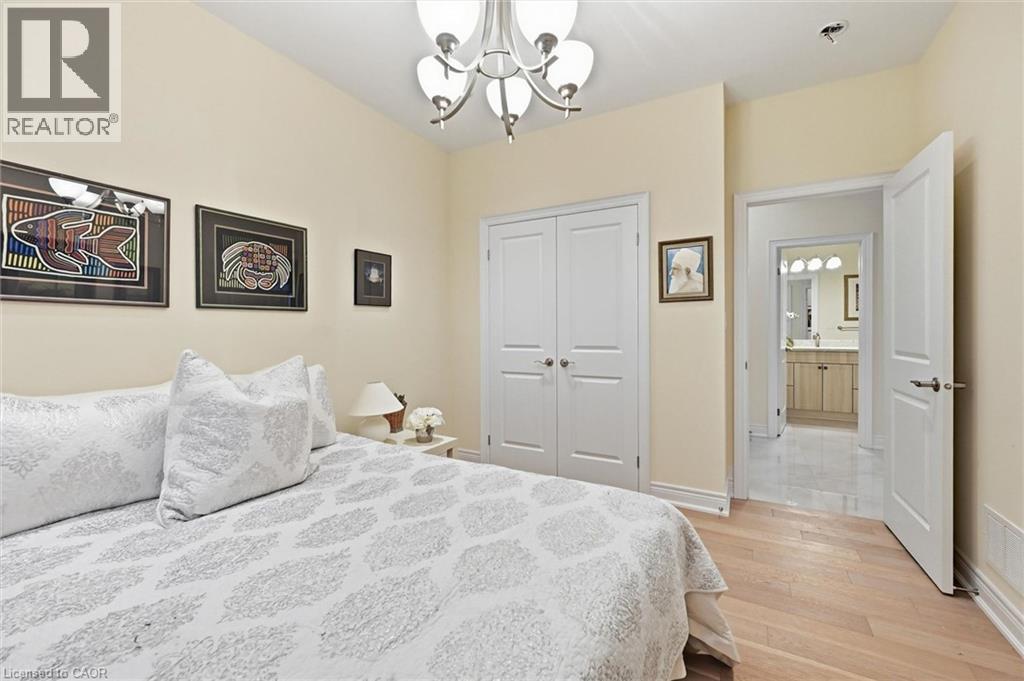 305 Caledon Avenue Property Photo 4