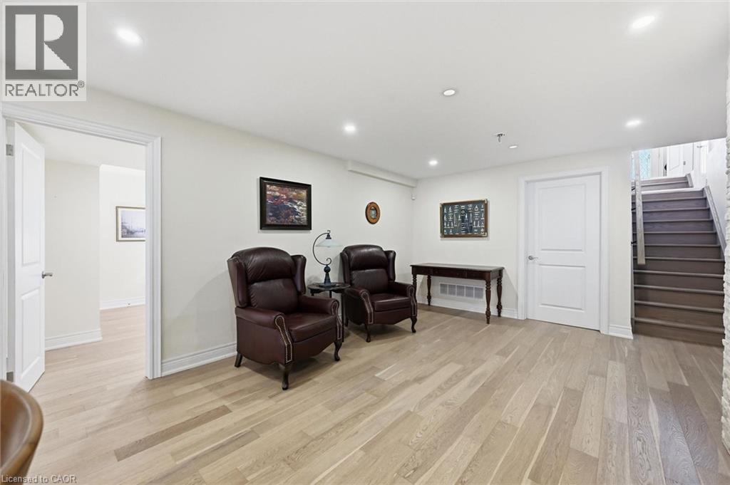 305 Caledon Avenue Property Photo 26